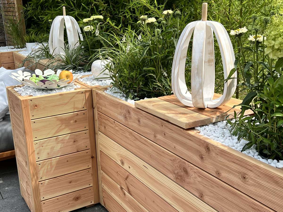 Blumenkästen „JUBI Viktoria“ – Premium Holz-Blumenkästen